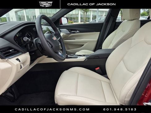 Certified 2026 Cadillac CT4 Luxury RWD image 20