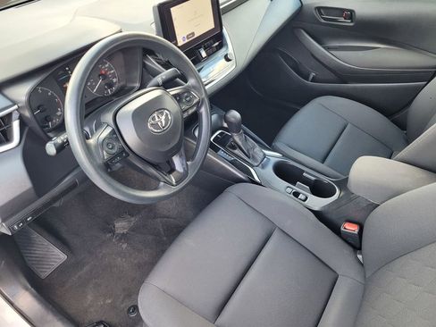 Used 2024 Toyota Corolla LE FWD image 9
