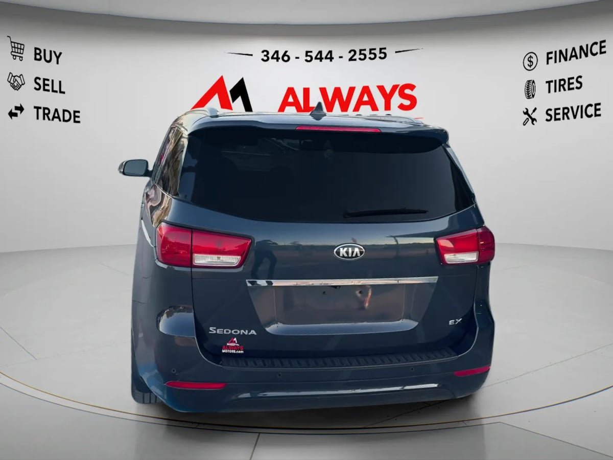 Used 2016 Kia Sedona SX FWD image 6