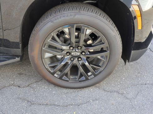 Used 2025 Chevrolet Tahoe Premier image 43