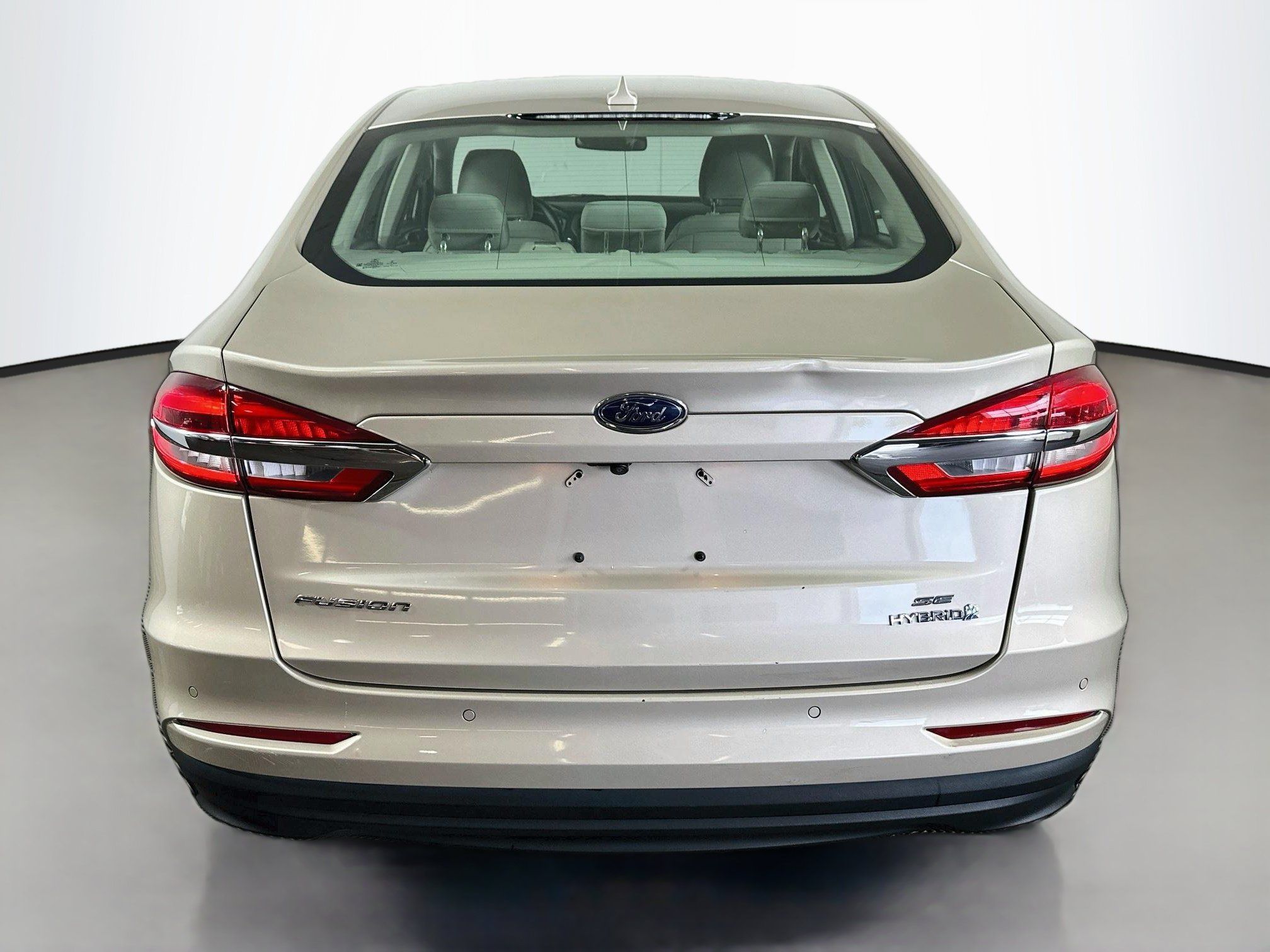Used 2019 Ford Fusion SE FWD image 6