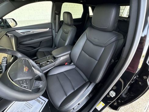 Certified 2024 Cadillac XT5 Luxury AWD/4WD image 18