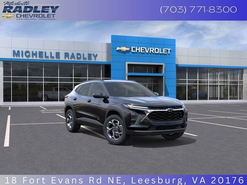 New 2026 Chevrolet Trax LT w/ Driver Confidence Package image 1