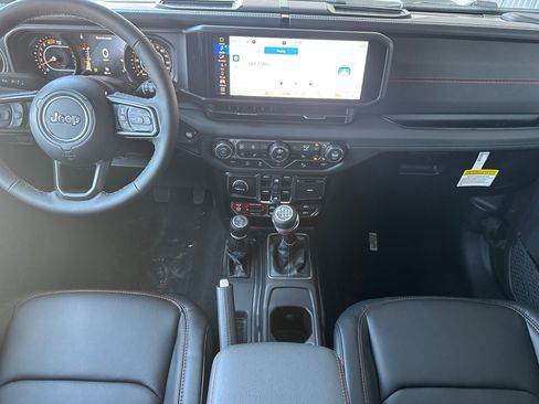 New 2026 Jeep Wrangler Unlimited Rubicon AWD/4WD image 12