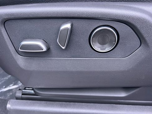 New 2026 GMC Sierra 2500 Denali image 12