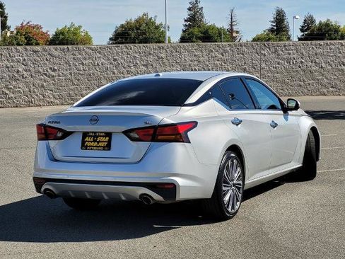 Used 2023 Nissan Altima 2.5 SL FWD image 4