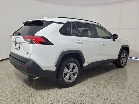 Used 2025 Toyota RAV4 LE AWD/4WD image 5