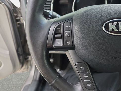 Used 2013 Kia Optima EX w/ Premium Pkg FWD image 17