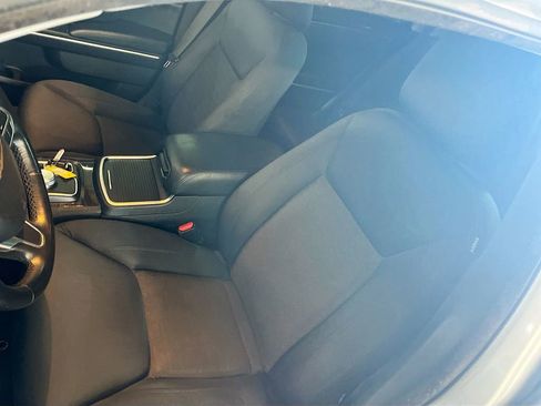 Used 2020 Chrysler 300 Touring w/ Sport Appearance Package RWD image 18