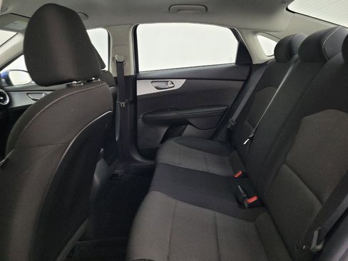 Used 2023 Kia Forte LXS FWD image 18