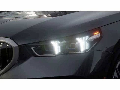 New 2026 BMW 530i RWD image 6