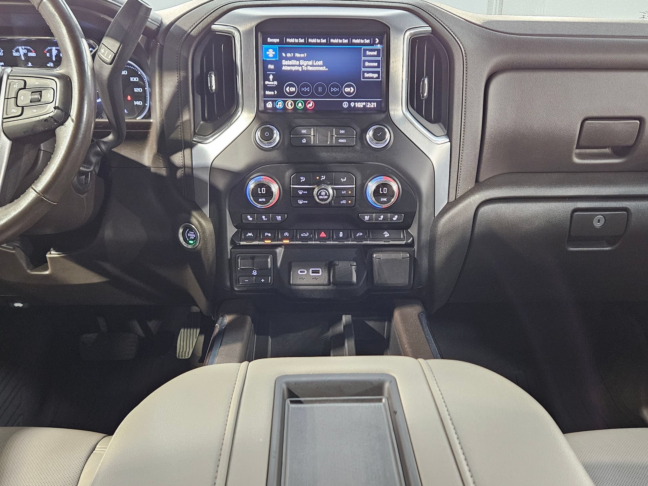 Used 2020 GMC Sierra 1500 SLT AWD/4WD image 10