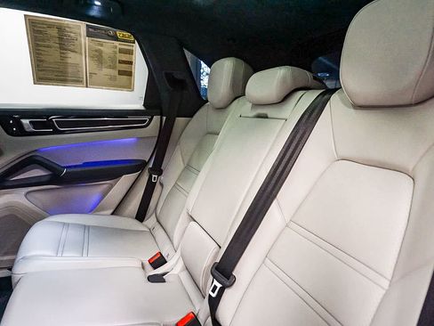 Certified 2023 Porsche Cayenne GTS w/ Premium Package Plus AWD/4WD image 19
