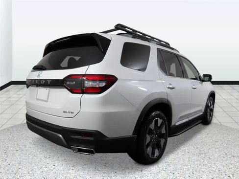 New 2026 Honda Pilot Elite image 3