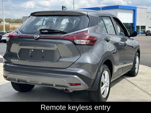 Used 2025 Nissan Kicks Play S FWD image 7