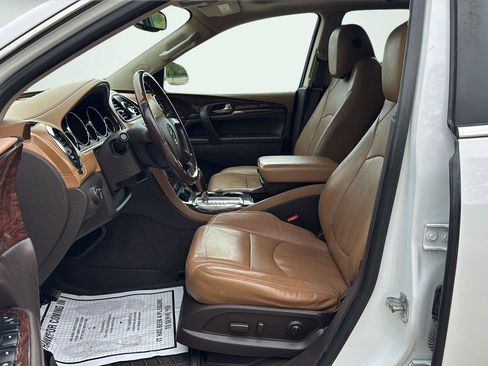 Used 2017 Buick Enclave Leather AWD/4WD image 9