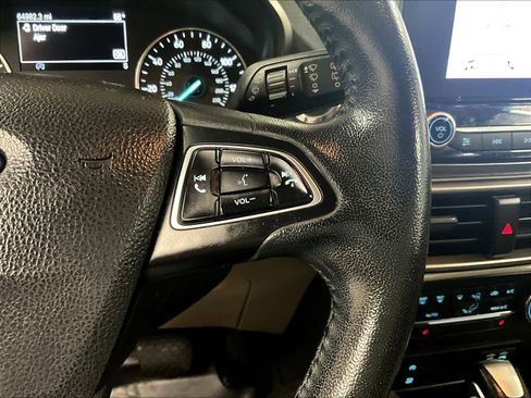 Used 2019 Ford EcoSport SE image 24