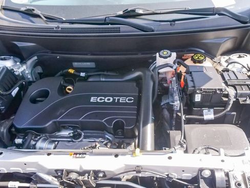 Used 2020 Chevrolet Equinox LS image 25