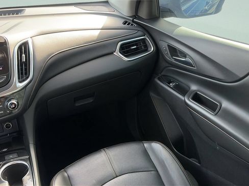 Used 2022 Chevrolet Equinox Premier FWD image 13