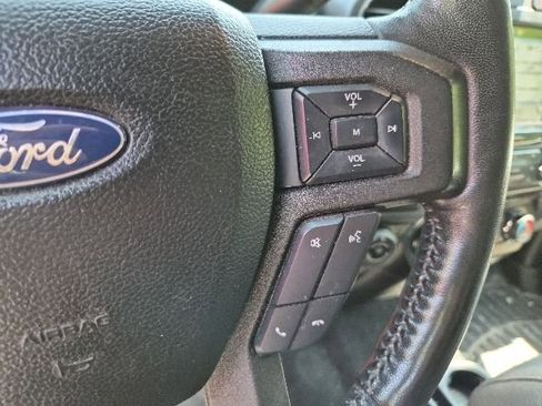 Used 2018 Ford F150 XLT w/ Equipment Group 302A Luxury AWD/4WD image 19