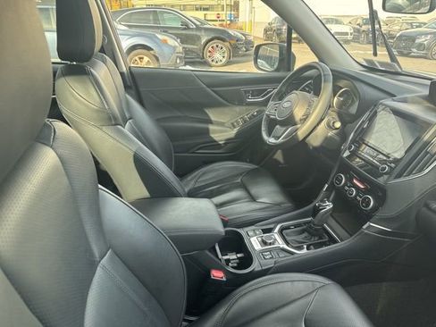 Used 2023 Subaru Forester Touring image 13