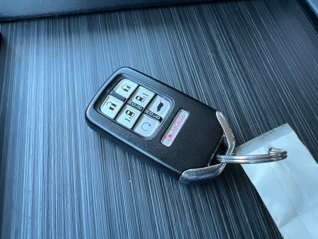 Used 2021 Honda Odyssey EX-L image 14