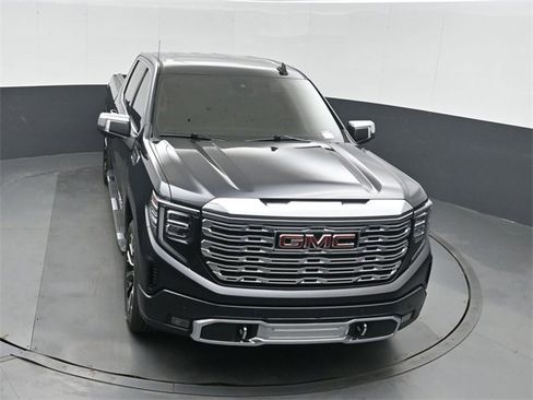 Used 2022 GMC Sierra 1500 Denali image 37