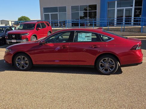 New 2026 Honda Accord EX-L image 2