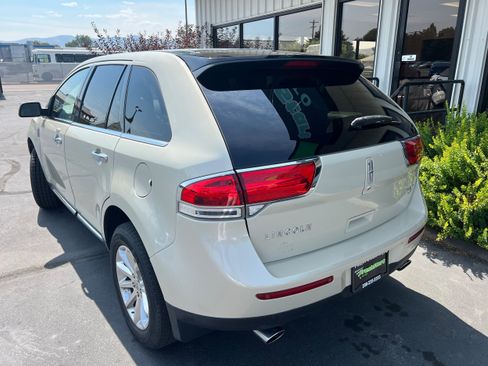 Used 2014 Lincoln MKX w/ Equipment Group 101A image 5