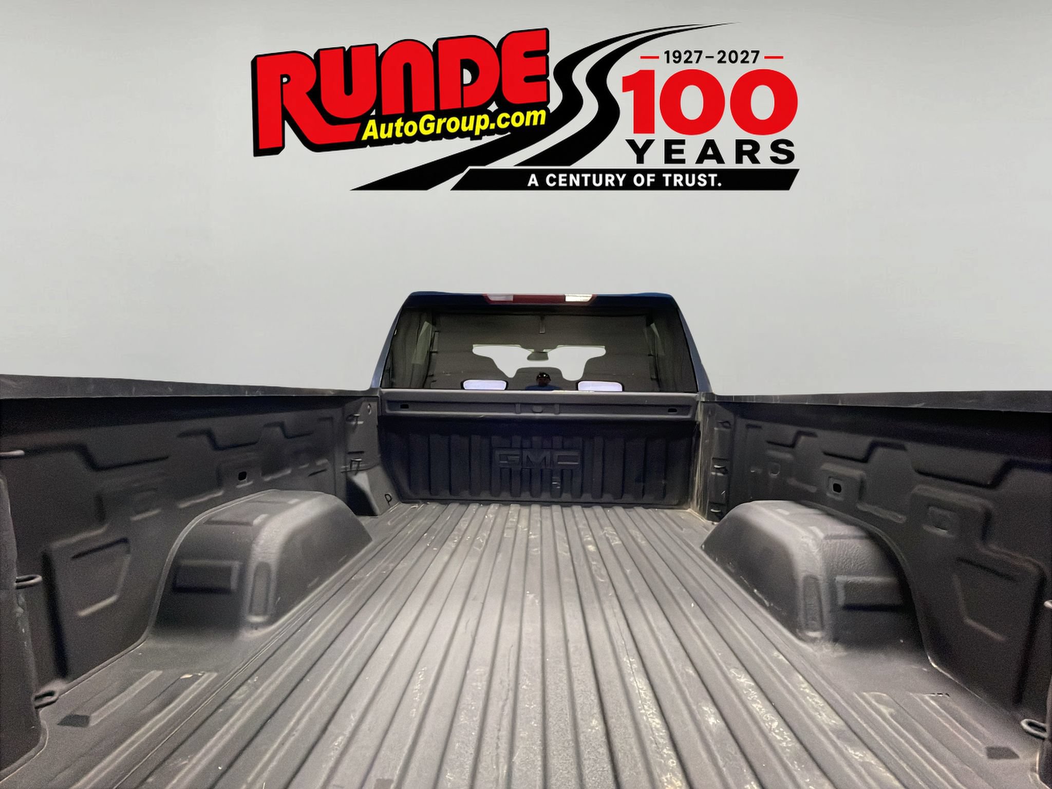 Used 2020 GMC Sierra 1500 4x4 Crew Cab w/ Sierra Value Package image 15