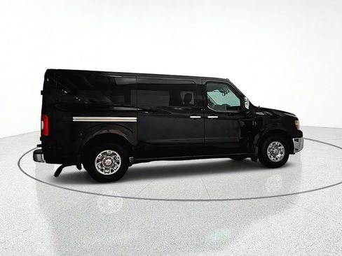Used 2016 Nissan NV 3500 SL RWD image 3