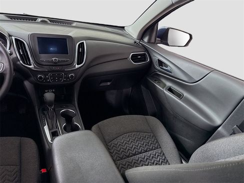Used 2024 Chevrolet Equinox LT image 15