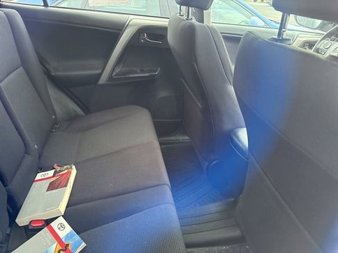 Used 2018 Toyota RAV4 Adventure image 8