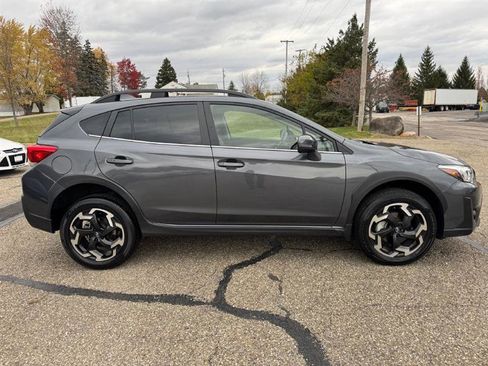 Used 2021 Subaru Crosstrek 2.5i Limited w/ Moonroof Package 2 AWD/4WD image 4