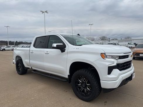 Used 2025 Chevrolet Silverado 1500 LT w/ Work Truck Package AWD/4WD image 1