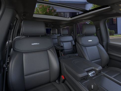 New 2025 Ford Expedition Platinum w/ Stealth Performance Package image 10