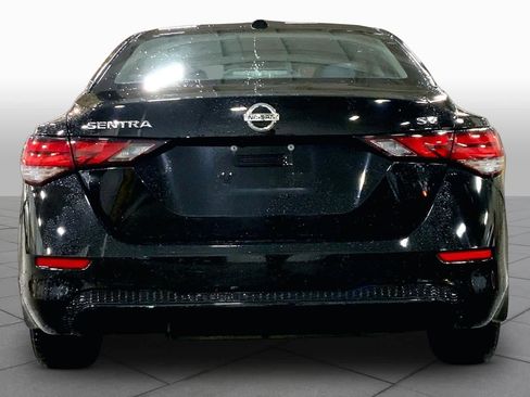 Used 2021 Nissan Sentra SV FWD image 5
