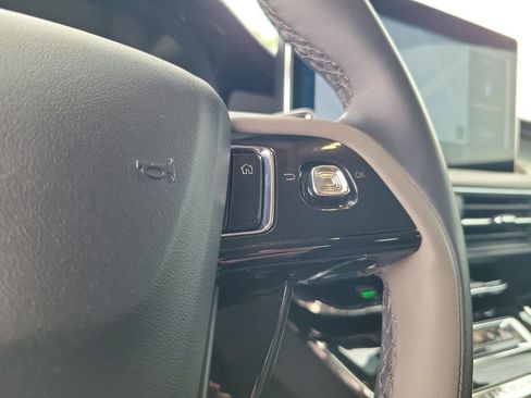 Used 2024 Lincoln Corsair FWD image 22