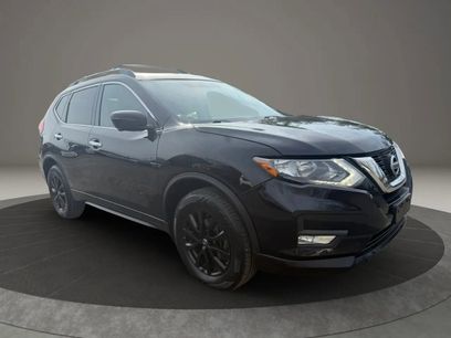 Used 2018 Nissan Rogue SV w/ Premium Package