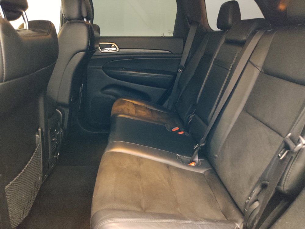 Used 2020 Jeep Grand Cherokee Altitude AWD/4WD image 18
