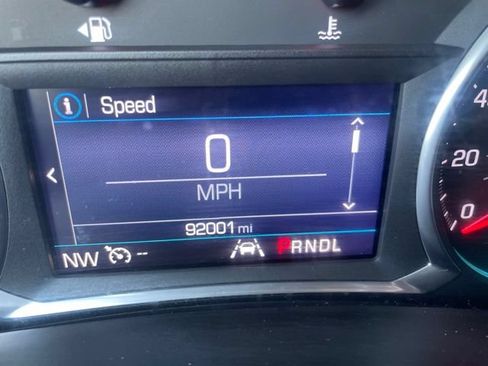 Used 2021 Chevrolet Equinox LT FWD image 20