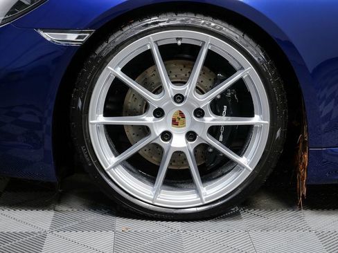 Certified 2025 Porsche 718 Cayman GTS image 31