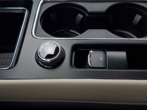 New 2026 Lincoln Corsair Reserve w/ Jet Appearance Package image 24