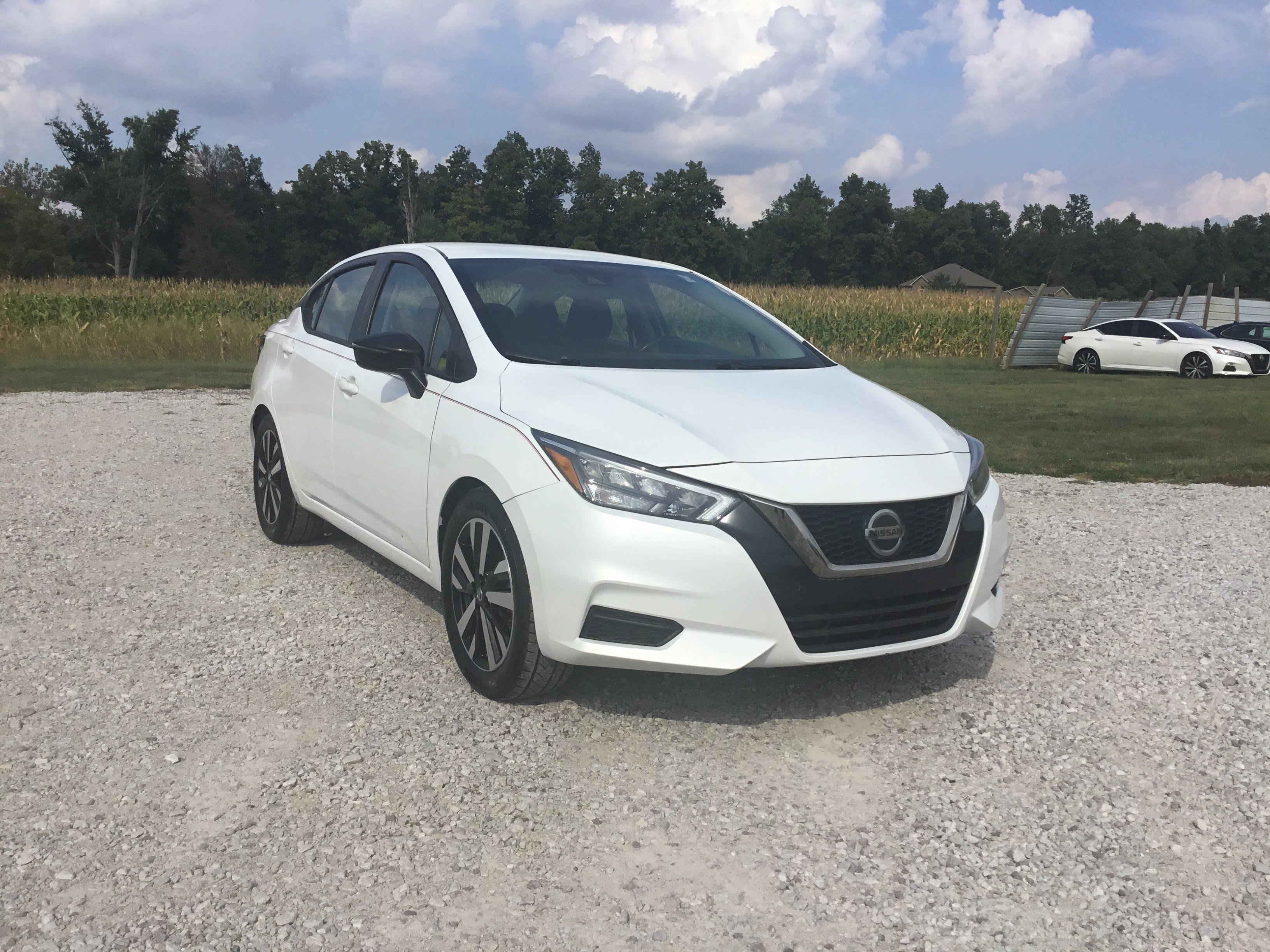 Used 2022 Nissan Versa SR w/ Convenience Package FWD image 1