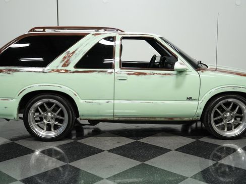 Used 2001 Chevrolet Blazer LS image 13