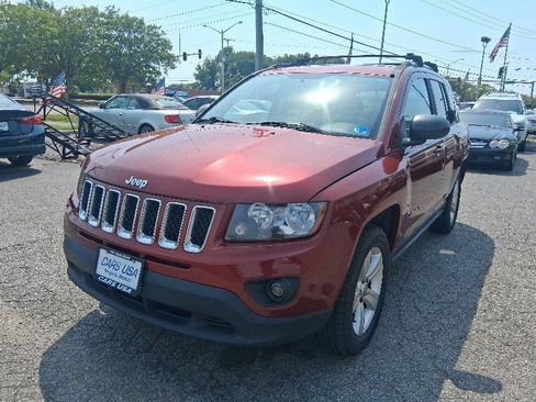 Used 2014 Jeep Compass Sport w/ Power Value Group AWD/4WD image 3