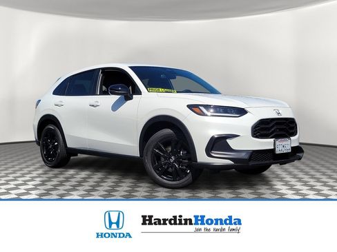 Certified 2027 Honda HR-V Sport image 1