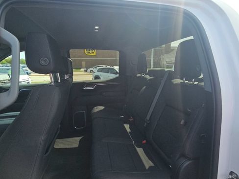 Used 2022 Chevrolet Silverado 1500 RST AWD/4WD image 25