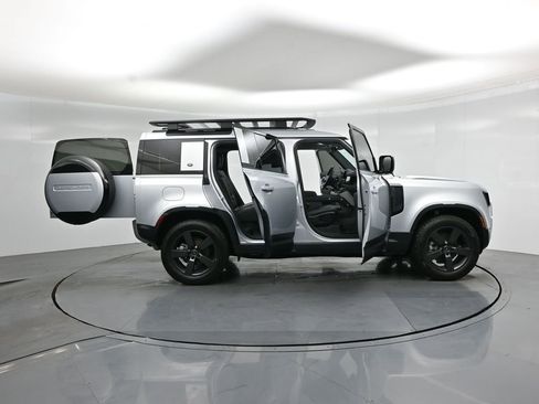 Used 2024 Land Rover Defender 110 S AWD/4WD image 3