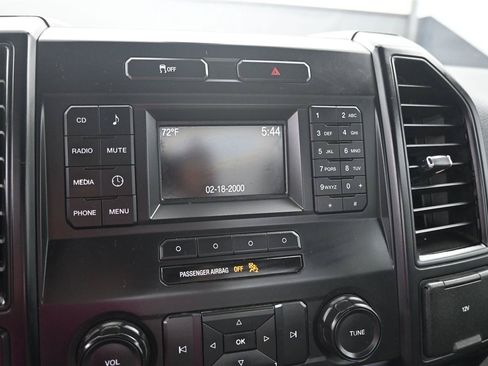Used 2017 Ford F150 XL w/ Equipment Group 101A Mid AWD/4WD image 13